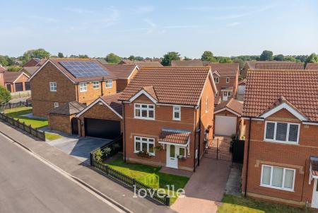 3 bedroom Detached house for sale in Arden Village, Cleethorpes, DN35