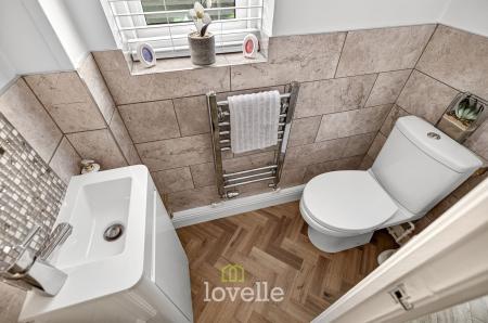 3 bedroom Detached house for sale in Arden Village, Cleethorpes, DN35