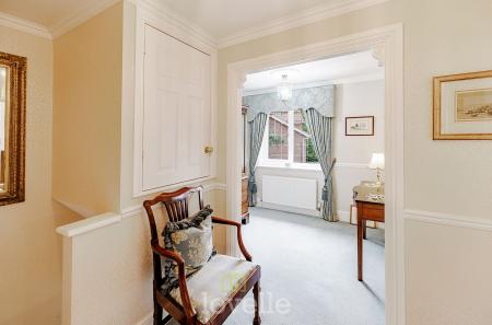 4 bedroom Detached house for sale in Cassbrook Drive, Fulstow, LN11