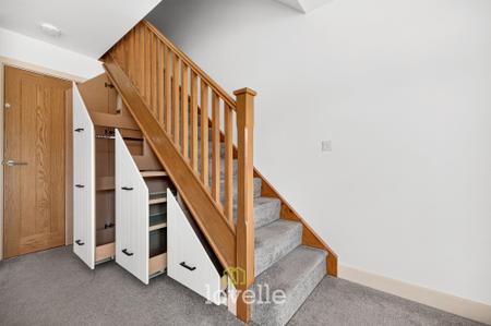 2 bedroom Terraced House for sale in Trondheim Close, New Waltham, DN36