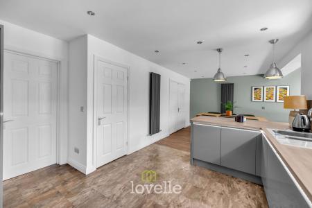 4 bedroom Detached house for sale in St. Johns Gate, Tetney, DN36