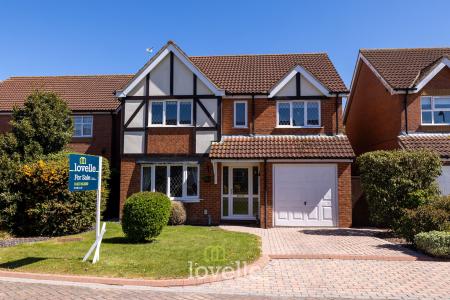 4 bedroom Detached house for sale in St. Johns Gate, Tetney, DN36