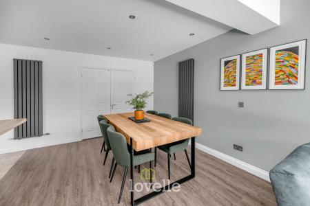 4 bedroom Detached house for sale in St. Johns Gate, Tetney, DN36