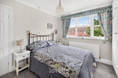 3 bedroom Terraced House for sale in Campden Crescent, Cleethorpes, DN35