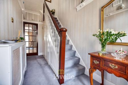 3 bedroom Terraced House for sale in Campden Crescent, Cleethorpes, DN35