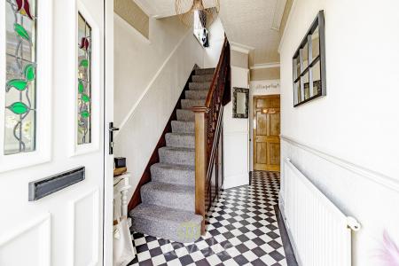3 bedroom Semi-detached house for sale in Queens Parade, Cleethorpes, DN35