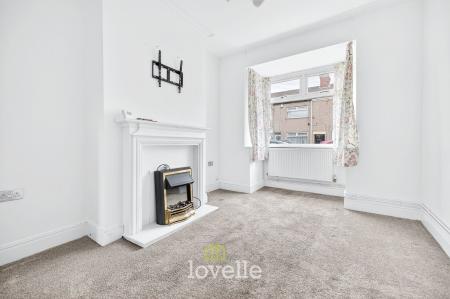 2 bedroom Terraced House for sale in Johnson Street, Cleethorpes, DN35