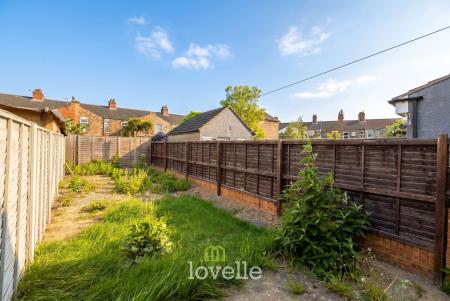 2 bedroom Terraced House for sale in Johnson Street, Cleethorpes, DN35