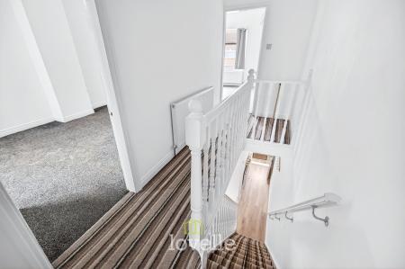 2 bedroom Terraced House for sale in Johnson Street, Cleethorpes, DN35