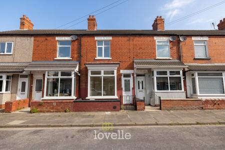 2 bedroom Terraced House for sale in Douglas Road, Cleethorpes, DN35