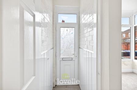 2 bedroom Terraced House for sale in Douglas Road, Cleethorpes, DN35