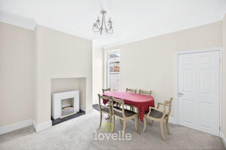 2 bedroom Terraced House for sale in Douglas Road, Cleethorpes, DN35