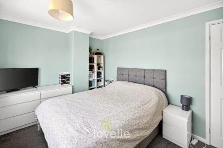2 bedroom Terraced House for sale in Penshurst Road, Cleethorpes, DN35