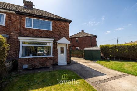 2 bedroom Terraced House for sale in Penshurst Road, Cleethorpes, DN35