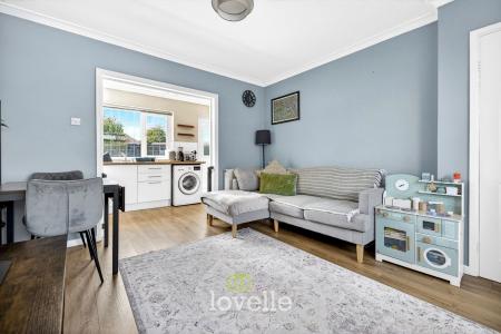 2 bedroom Terraced House for sale in Penshurst Road, Cleethorpes, DN35