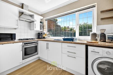 2 bedroom Terraced House for sale in Penshurst Road, Cleethorpes, DN35