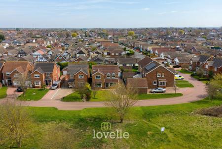 4 bedroom Detached house for sale in Berkeley Road, Cleethorpes, DN35
