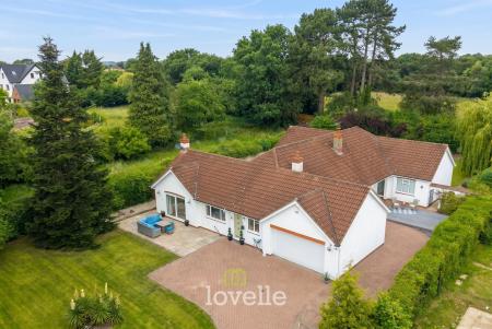 Humberston Avenue, Humberston, DN36