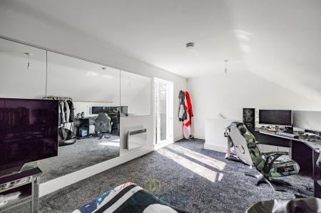 4 bedroom Detached house for sale in The Birches, Humberston, DN36