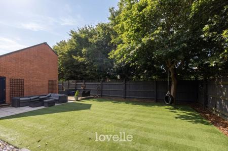 4 bedroom Detached house for sale in The Birches, Humberston, DN36