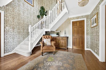 4 bedroom Detached house for sale in Main Street, Fulstow, LN11