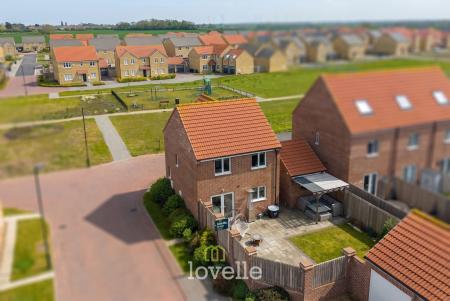 3 bedroom Detached house for sale in Parklands Avenue, Humberston, DN36