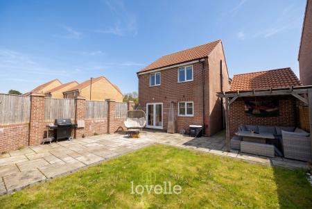 3 bedroom Detached house for sale in Parklands Avenue, Humberston, DN36
