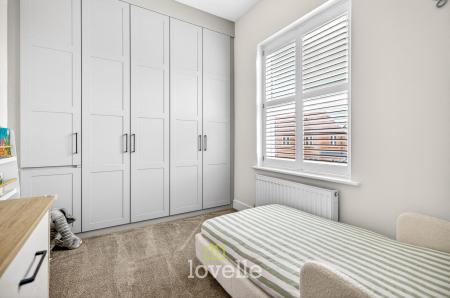4 bedroom Detached house for sale in Mellor Way, New Waltham, DN36