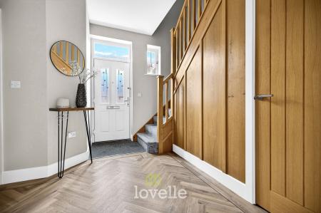 4 bedroom Detached house for sale in Mellor Way, New Waltham, DN36
