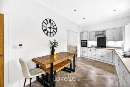 4 bedroom Detached house for sale in Mellor Way, New Waltham, DN36