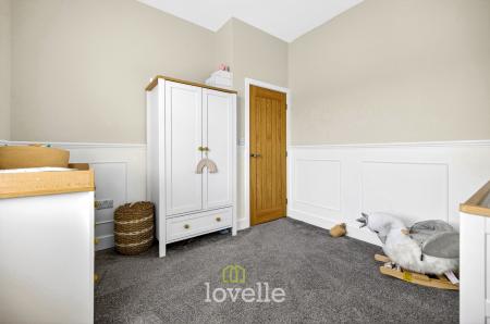4 bedroom Detached house for sale in Mellor Way, New Waltham, DN36