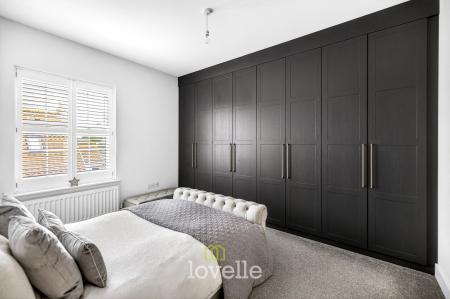 4 bedroom Detached house for sale in Mellor Way, New Waltham, DN36