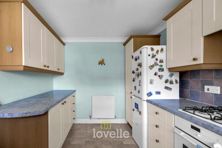 2 bedroom Terraced bungalow for sale in Barn Owl Close, Humberston, DN36