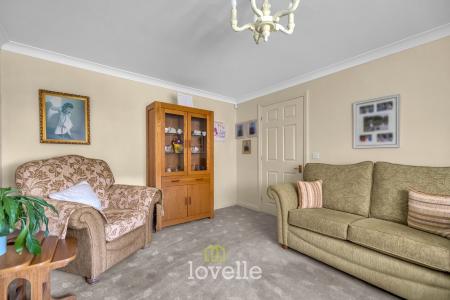 2 bedroom Terraced bungalow for sale in Barn Owl Close, Humberston, DN36