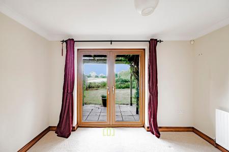 6 bedroom Detached house for sale in Swaby Close, Marshchapel, DN36