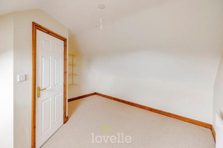 6 bedroom Detached house for sale in Swaby Close, Marshchapel, DN36
