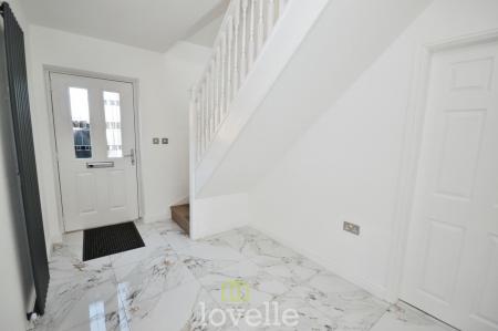 5 bedroom Detached house for sale in Poplars Close, New Waltham, DN36
