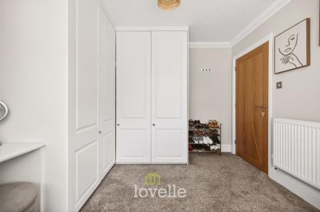 3 bedroom Detached bungalow for sale in Tetney Road, Humberston, DN36