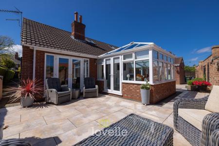 3 bedroom Detached bungalow for sale in Tetney Road, Humberston, DN36