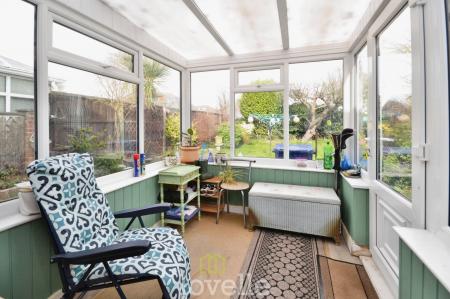 2 bedroom Semi-detached bungalow for sale in Marquis Avenue, New Waltham, DN36