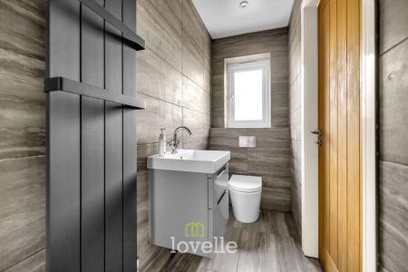 4 bedroom Detached house for sale in Holton Road, Tetney, DN36