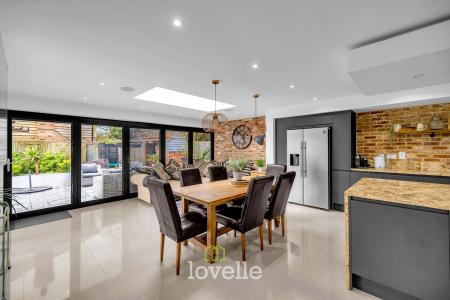 4 bedroom Detached house for sale in Holton Road, Tetney, DN36