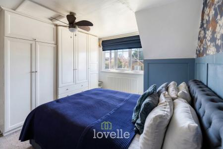 4 bedroom Detached house for sale in Lock Road, North Cotes, DN36