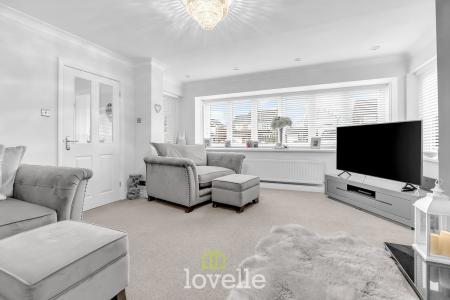 2 bedroom House for sale in Chichester Road, Cleethorpes, DN35