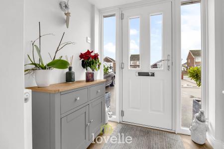 2 bedroom House for sale in Chichester Road, Cleethorpes, DN35