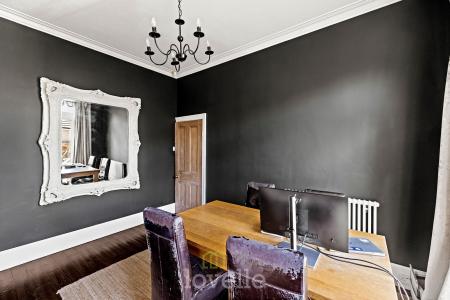 3 bedroom Semi-detached house for sale in Oxford Street, Cleethorpes, DN35