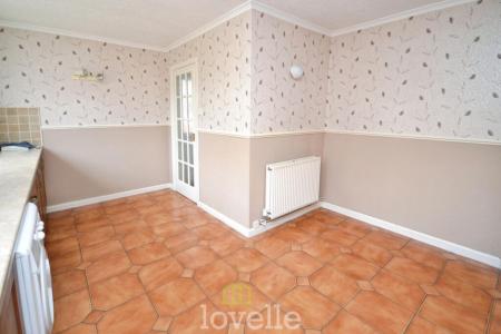 2 bedroom Terraced bungalow for sale in Suggitts Court, Cleethorpes, DN35
