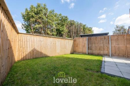 3 bedroom Terraced House for sale in Stable Mews, Cleethorpes, DN35