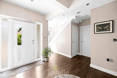 4 bedroom Detached house for sale in Humberston Avenue, Humberston, DN36