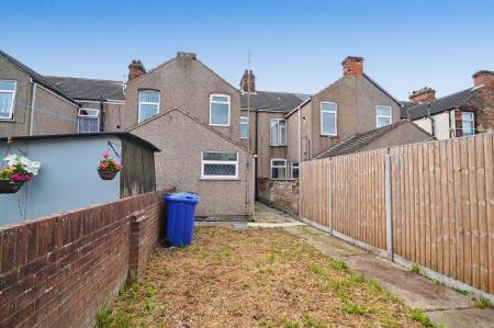 3 bedroom Terraced House for sale in Bennett Road, Cleethorpes, DN35